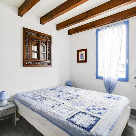 Charmante Maison T2 Avec Mezzanine, Terrasse Et Parking, A 350m De La - Ideal Pour 4 Personnes - Fr-1-521-51 Holiday home